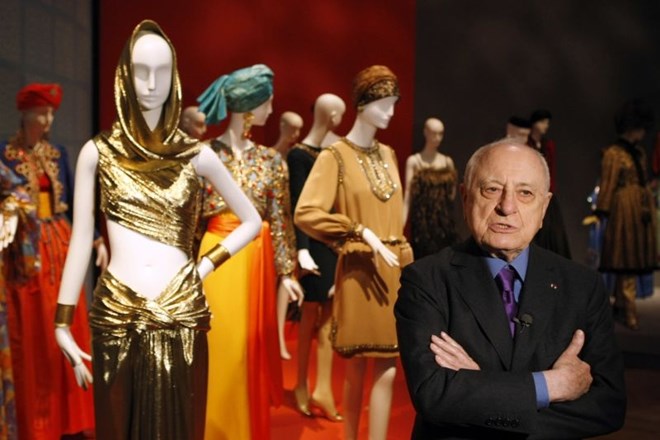 Umrl modni mogotec Pierre Berge, partner Yvesa Saint Laurenta 