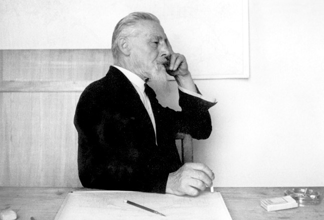 Plečnik v Ljubljani okoli leta 1940