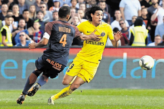 Edison Cavani izvajanja enajstmetrovk ne želi prepustiti Neymarju.