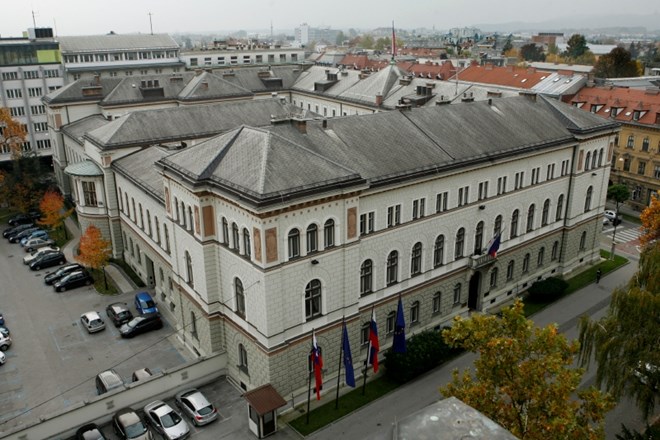 Predsedniška palača - Urad predsednika Republike Slovenije.