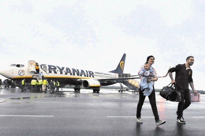 Zaplet, ki mu ni videti konca, je dodatno škodoval že tako okrnjenemu ugledu družbe. Toda predsednik uprave Ryanaira O'Leary...