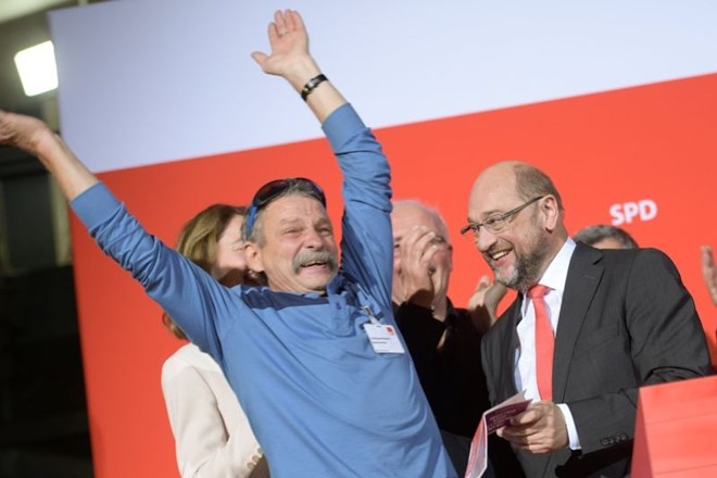 Po volitvah na Spodnjem Saškem si Schulz  lahko nekoliko oddahne