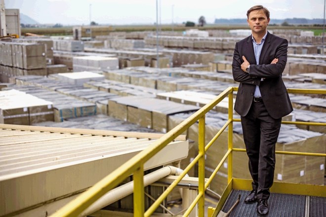 Tomaž Lanišek, direktor Knauf Insulation: Če si v Sloveniji uspešen, si  avtomatično lump