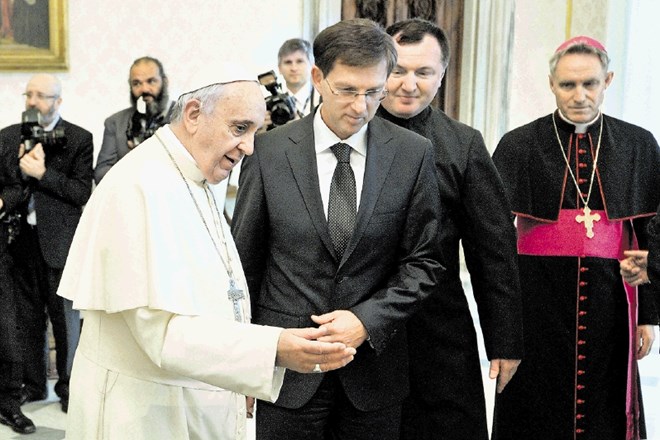V Vatikanu zaradi šolstva jezni na Slovenijo