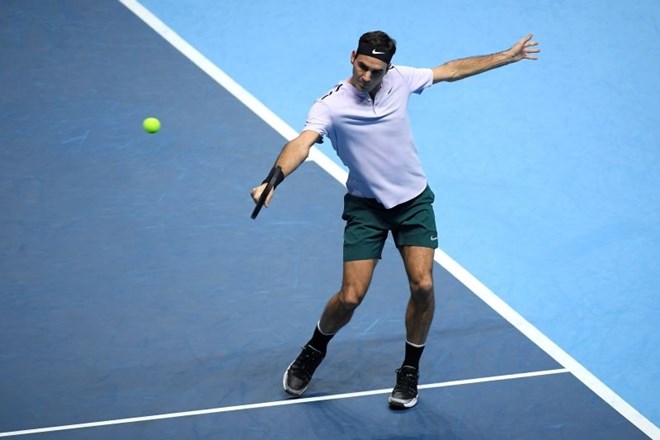 Roger Federer je v tretjem nizu prestavil v višjo prestavo. (Foto: Reuters)