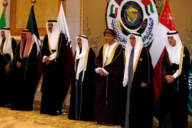 Voditelji Savdske Arabije, Bahrajna in Združenih arabskih emiratov se ne bodo udeležili vrha Sveta za sodelovanje zalivskih...