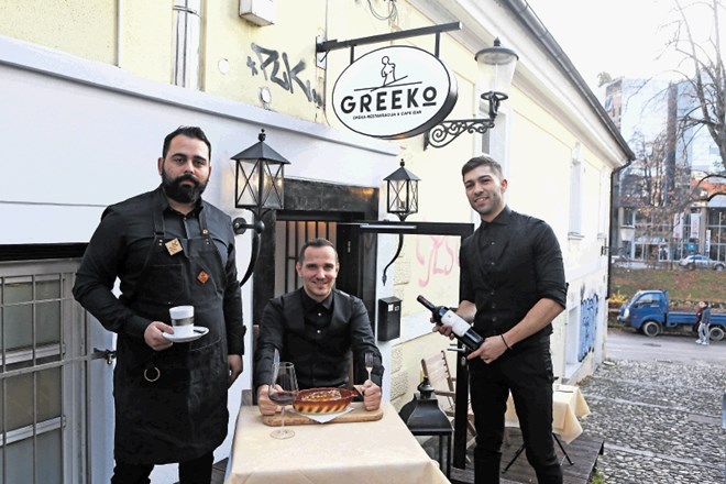 Theo Varnavas, Takis Chronis in Milton Foulas, vsi trije Grki, so lastniki nove grške restavracije v Ljubljani.