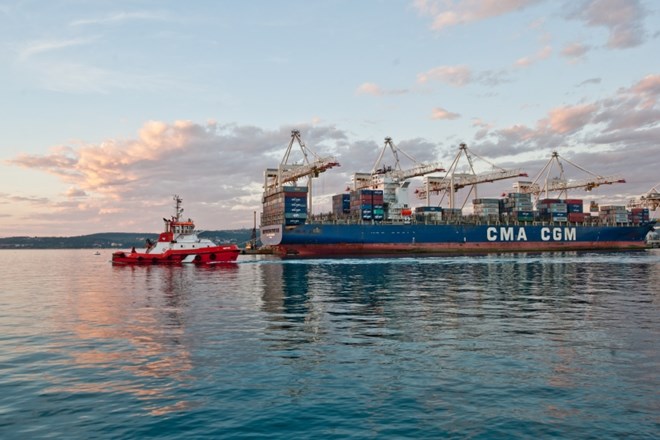 Luka Koper, pristaniški in logistični sistem