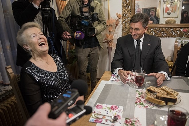 Borut Pahor o tem, da mu je potica Angelce Likovič teknila zato, ker je bil v njej alkohol