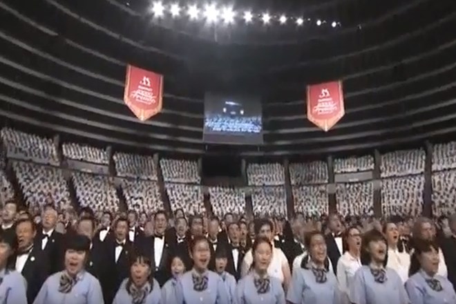 Kako zveni Oda radosti, ko jo v zboru zapoje 10.000 Japoncev?