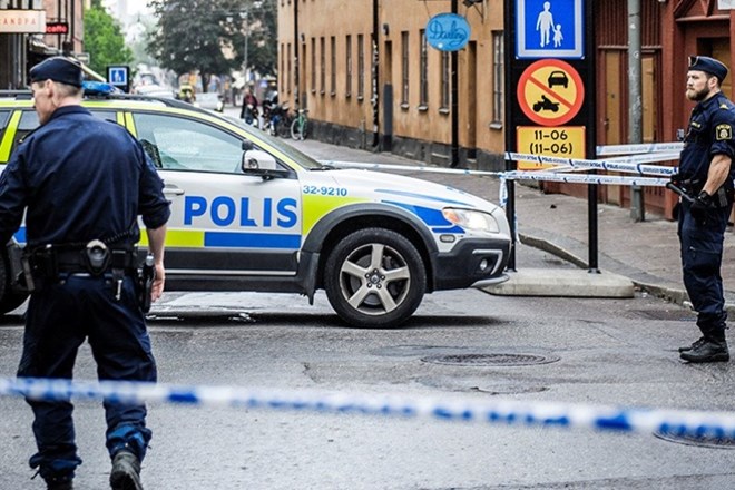 V Stockholmu smrtna žrtev v eksploziji pred postajo podzemne železnice