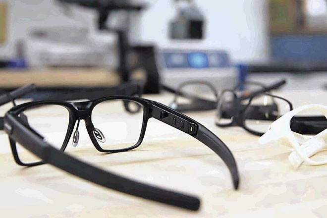 Intelova pametna očala vaunt