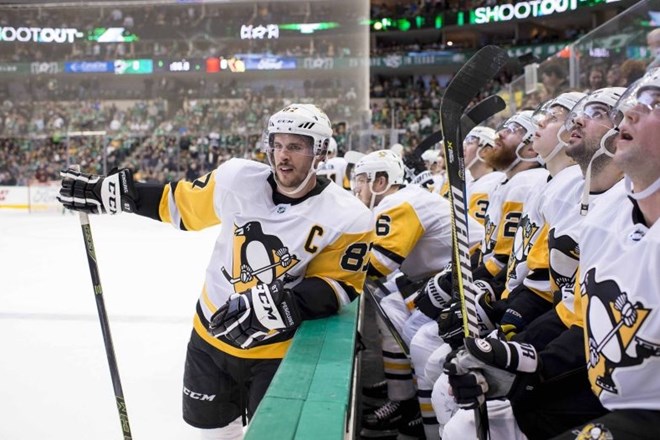NHL: Philadelphia nadigrala vodilni Las Vegas, Crosby dosegel 400. zadetek