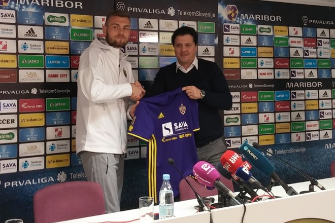 Nogometni klub Maribor je danes predstavil novo okrepitev moštva. Iz vrst ljubljanske Olimpije se je čez Trojane preselil...
