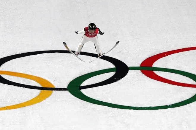 Jernej Damjan si je dal ob koncu olimpijskih nastopov duška nad olimpijskim standardom. Reuters