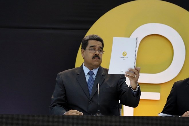 Pred nekaj dnevi je predsednik Nicolas Maduro predstavil prvo venezuelsko državno kriptovaluto, danes govori že o drugi.