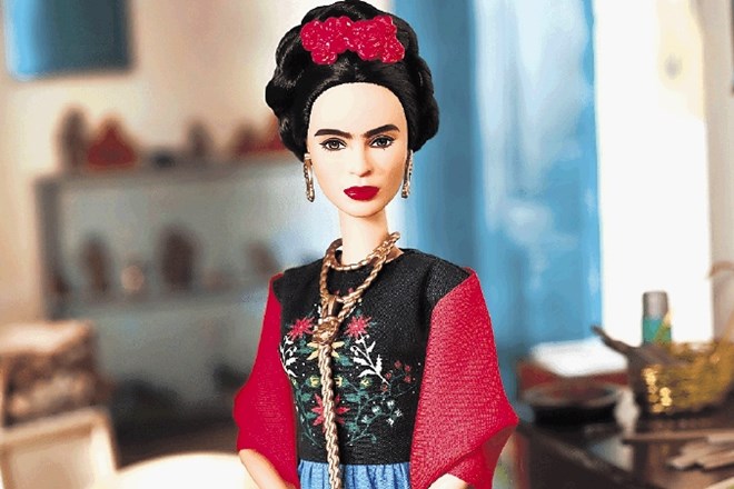 Barbika s podobo Fride Kahlo