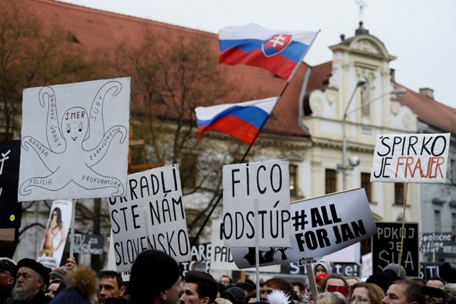  V ponedeljek glasovanje o nezaupnici slovaškemu premierju