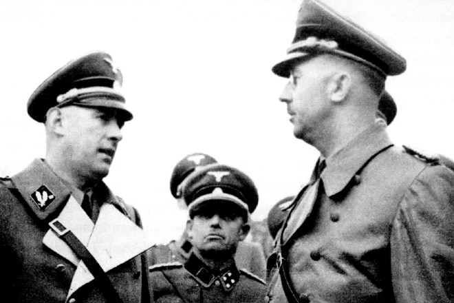 Odilo Lotario Globočnik (levo) s prijateljem Heinrichom Himmlerjem (desno)