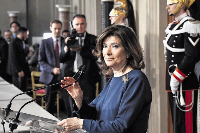Predsednici italijanskega senata Marii Caselatti ni uspelo premakniti izključujočih stališč največjih strank do nekaterih...