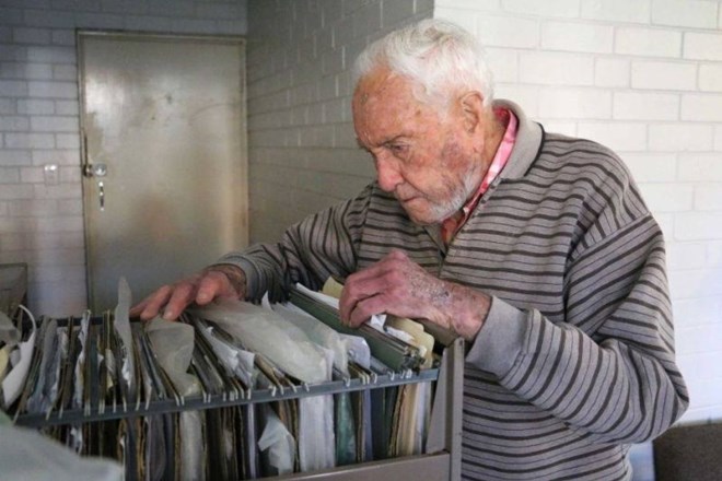 Avstralski znanstvenik pri 104 letih v Švico na evtanazijo