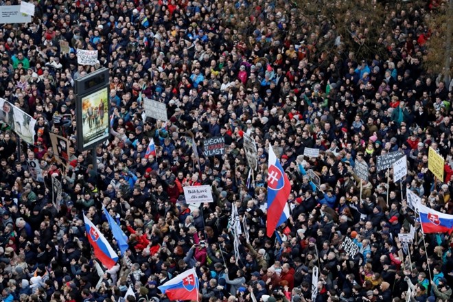 Februarske demonstracije na Slovaškem. Ljudje so zahtevali odstop vlade zaradi umora novinarsja Jana Kuciaka in njegove...