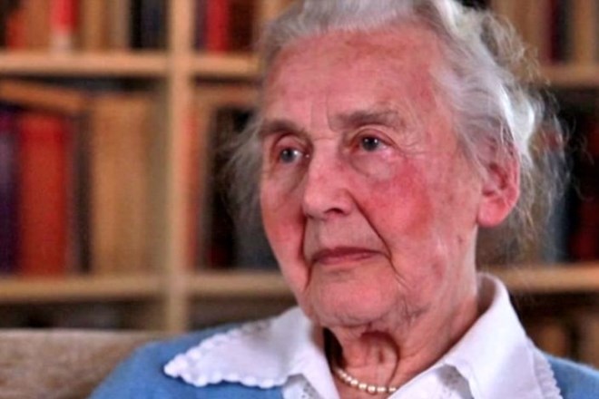  Nemški policisti le izsledili 89-letno nacistično babico