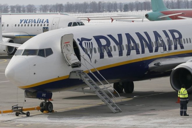 Ryanair bi lahko kmalu znova spremenil pravila glede prtljage