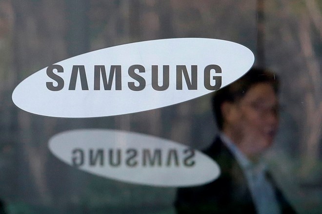 Samsung bo moral Applu plačati okoli 460 milijonov evrov