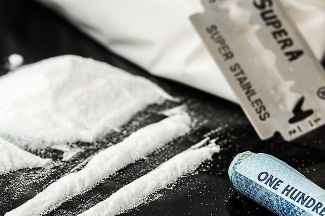 Leta 2016 so zabeležili porast števila ljudi, ki so jih sprejeli na zdravljenje zaradi odvisnosti od kokaina.
