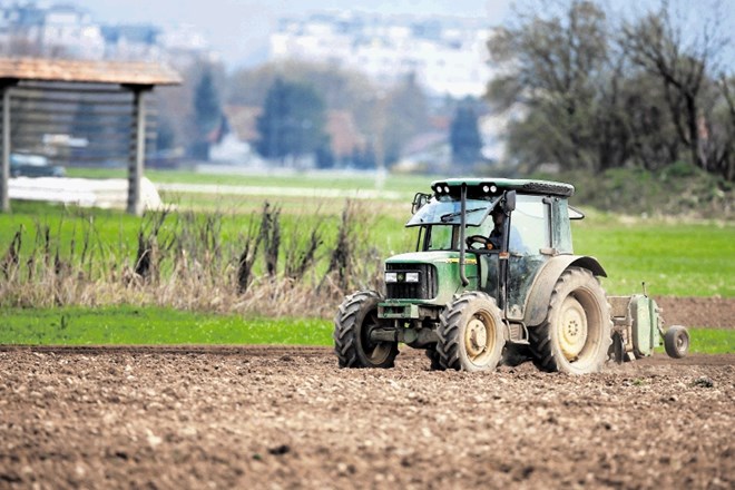 Slovenija bo  ohranila več kot milijardo evrov prihodkov iz skupne kmetijske politike, a bodo prejemki iz tega dela...