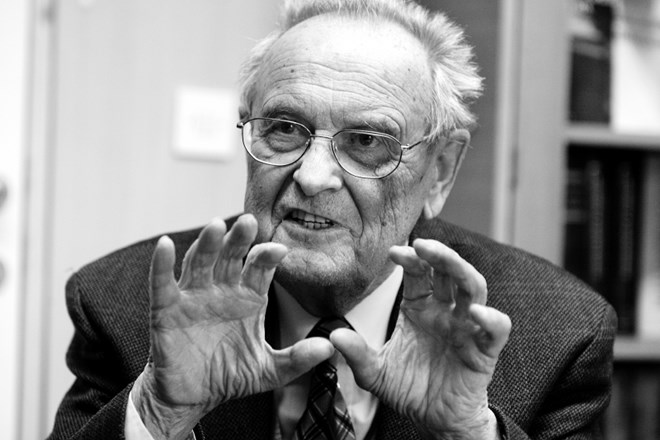 V spomin: Janko Pleterski (1923–2018)