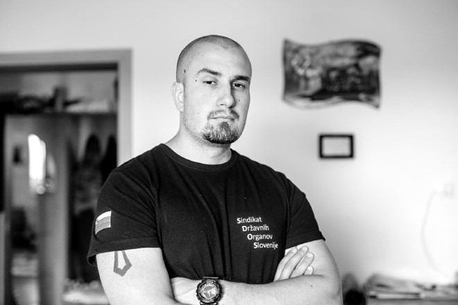 Dalibor Didović, Predsednik sindikata državnih organov v ljubljanskem zaporu: »Pazniki smo postali zaporniki«