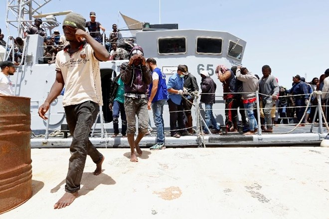 V Libiji bodo sami poskrbeli za migrante