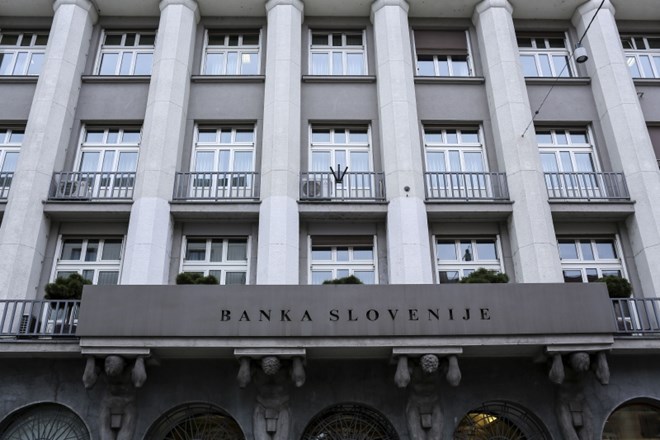 Banka Slovenije: Gospodarska rast se umirja, a razmere ostajajo ugodne