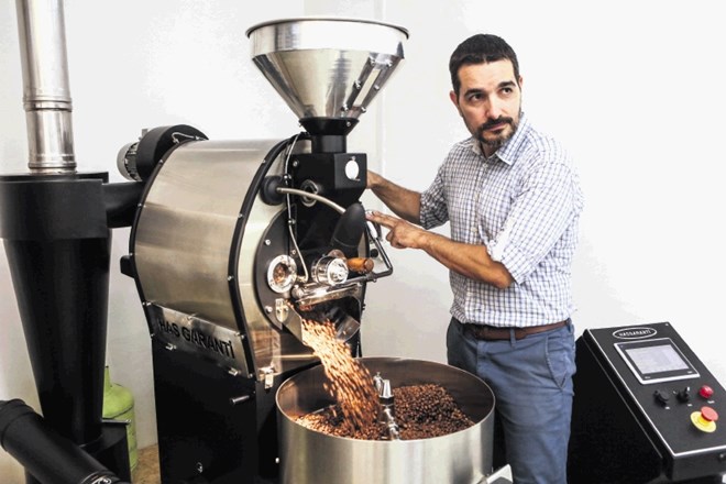 Letos se bo Tine Čokl podal  na obiske k perujskim pridelovalcem kave.