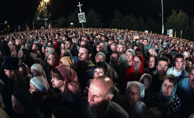 V Rusiji cerkvena procesija in spominska slovesnost ob stoti obletnici umora zadnjega carja
