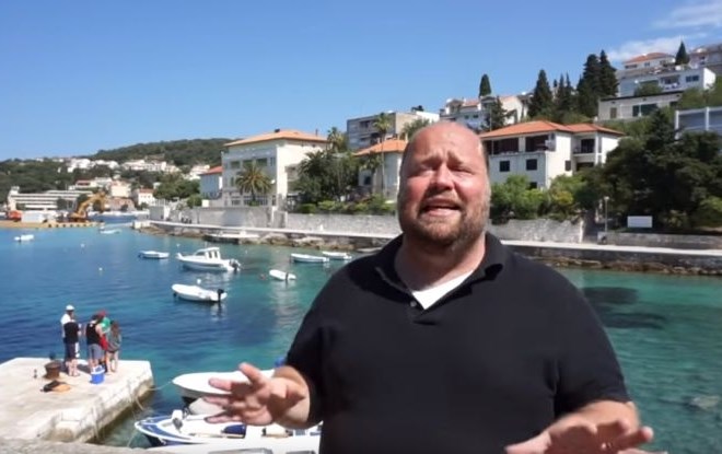 #video Svetovni popotnik turistom svetuje, česa naj ne počnejo na Hrvaškem