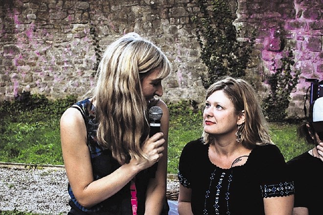 Isabella Eklöf, režiserka filma Sladko življenje (na fotografiji desno), je v Motovunu na pogovoru  povedala, da njena...