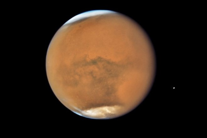 Mars najbližje Zemlji v zadnjih 15 letih