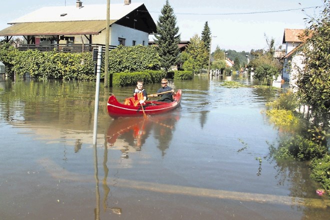 Območje Ilovice med poplavami leta 2015