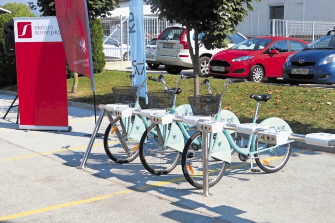 V Kranju  so včeraj odprli že 16. postajo sistema za izposojo koles.
