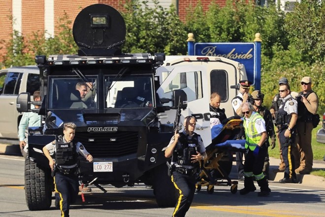 Streljanje na vzhodu Kanade zahtevalo najmanj štiri žrtve