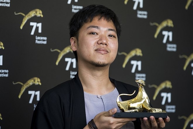 Zlatega leoparda je osvojil film Namišljena dežela singapurskega režiserja Yeoja Siewa Huaja.