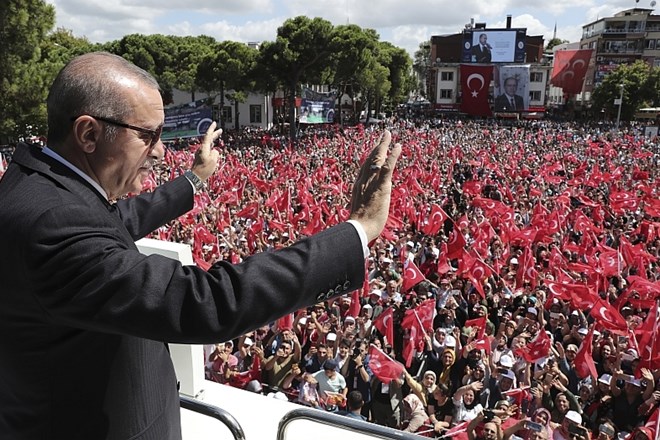Turški predsednik je kritiziral ameriške grožnje