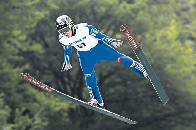 Timi Zajc je najboljši slovenski skakalec na poletni veliki nagradi.