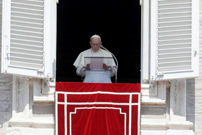Papež ostro obsodil spolne zlorabe v ZDA
