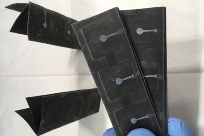 Izumili papirnato baterijo, ki jo polnijo bakterije