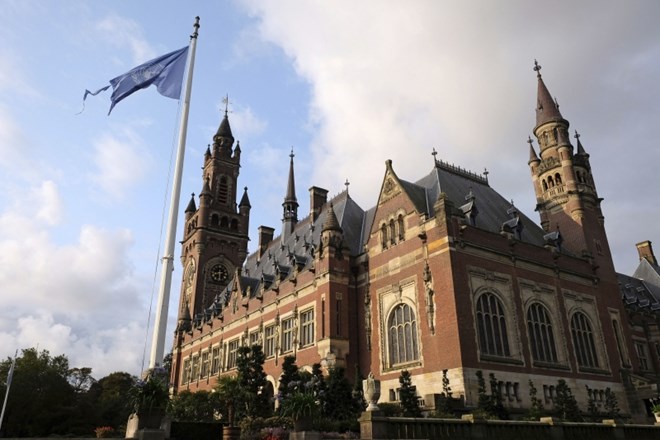Meddržavnem sodišču v Haagu