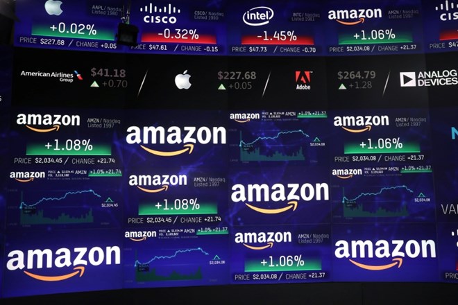 Amazon s tržno vrednostjo 1000 milijard dolarjev po poti Appla